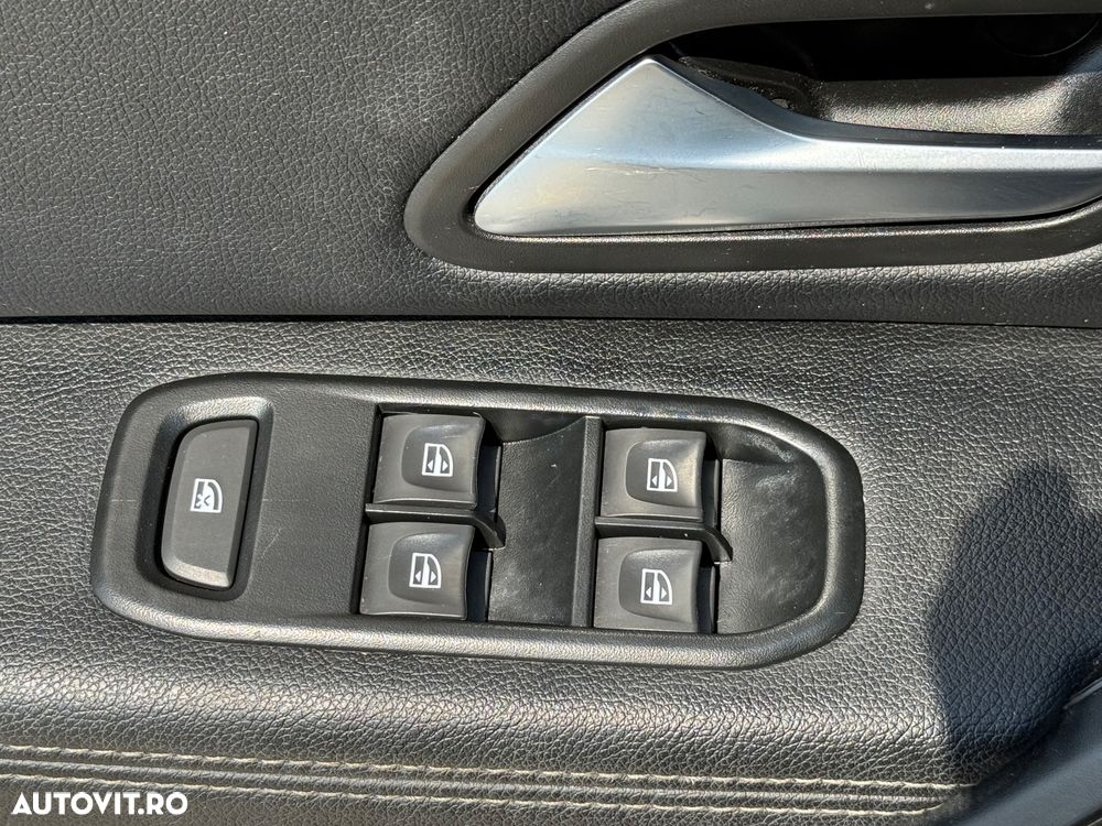 Dacia Duster Blue dCi 115 Prestige - 10