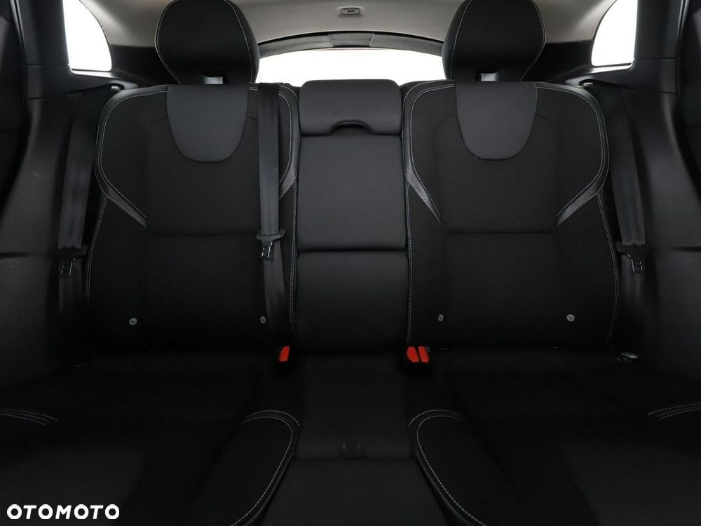 Volvo V40 T2 Linje You - 19