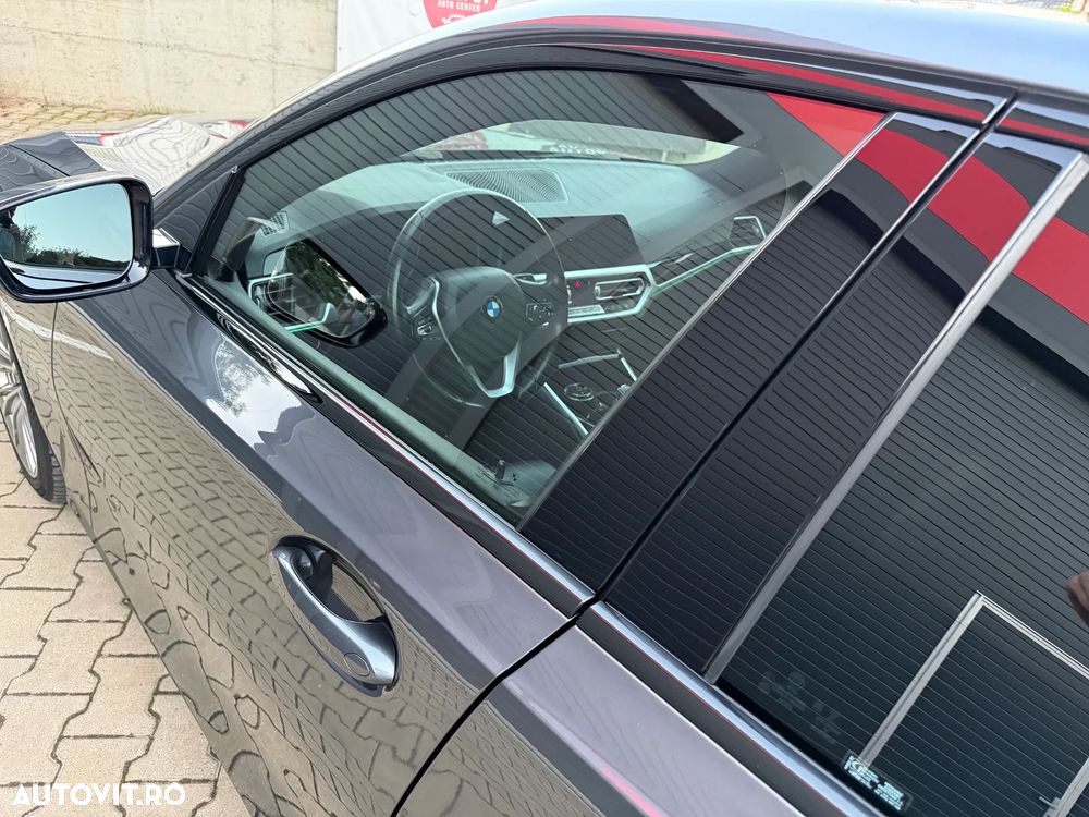 BMW Seria 3 330i Aut. Sport Line - 15