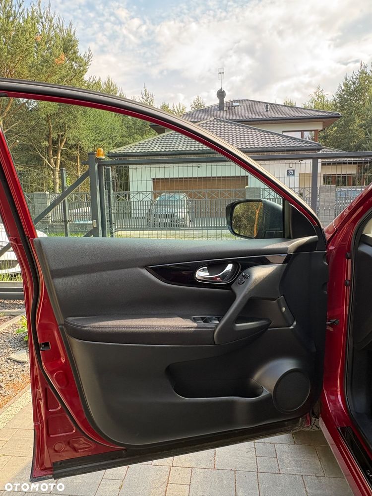 Nissan Qashqai 1.6 DCi N-Connecta - 5