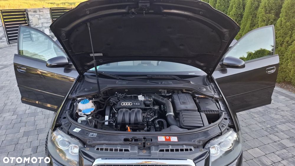 Audi A3 Sportback 1.6 Ambition - 28