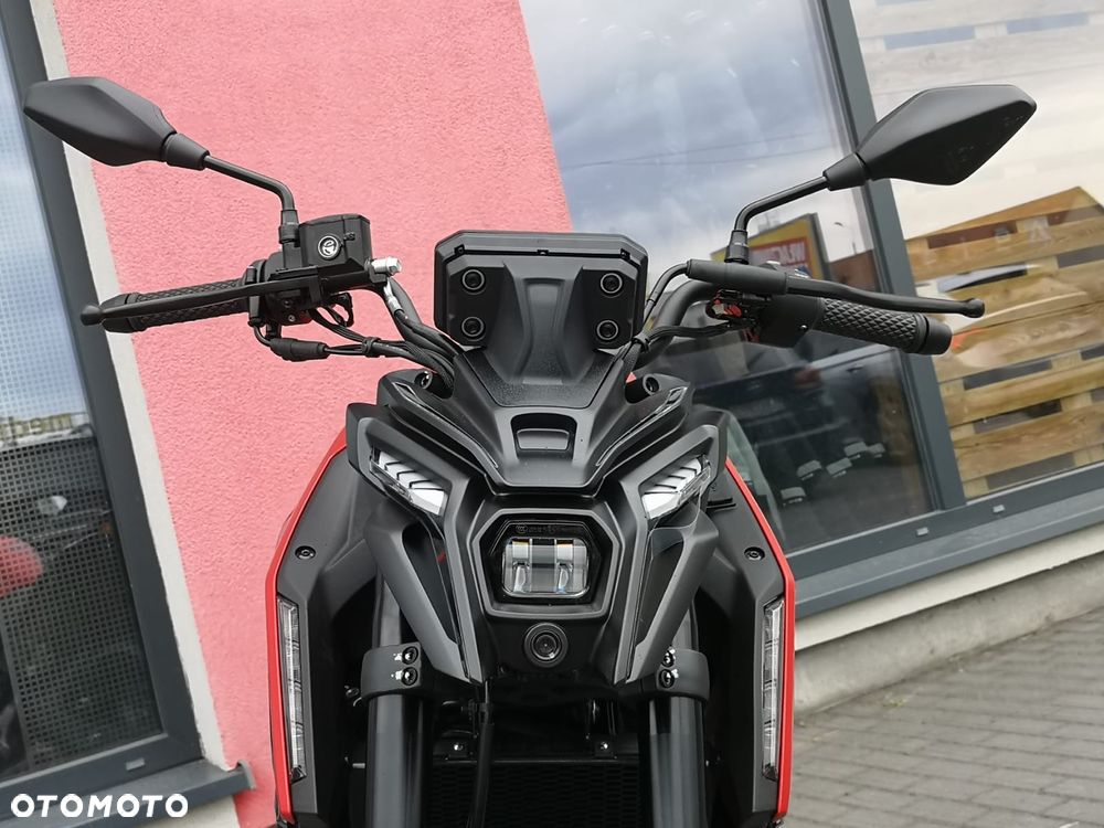VOGE R125S - 6