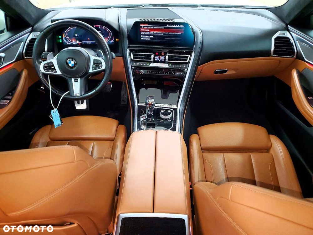 BMW Seria 8 - 7