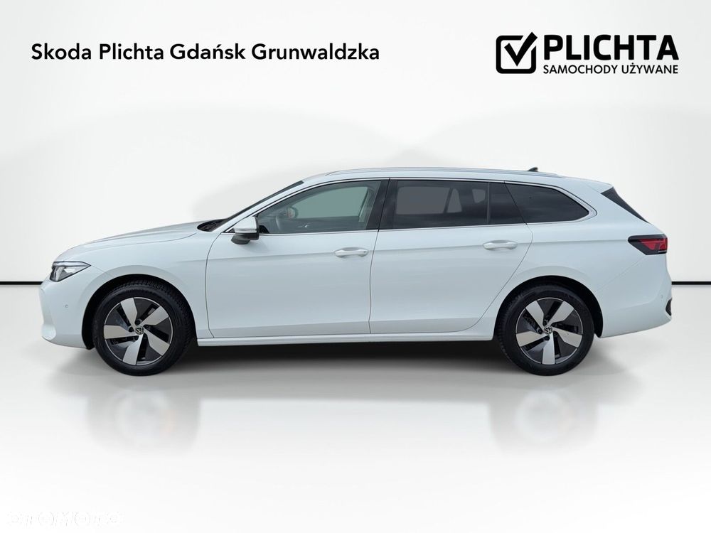 Volkswagen Passat Variant 1.5 TSI ACT mHEV Business DSG - 9