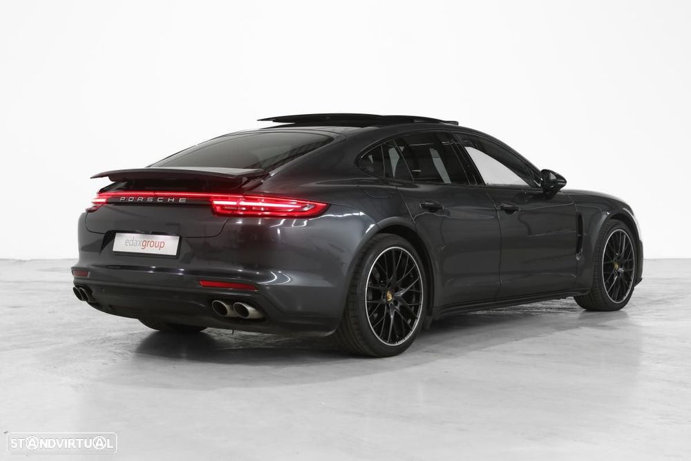 Porsche Panamera 4 S - 3