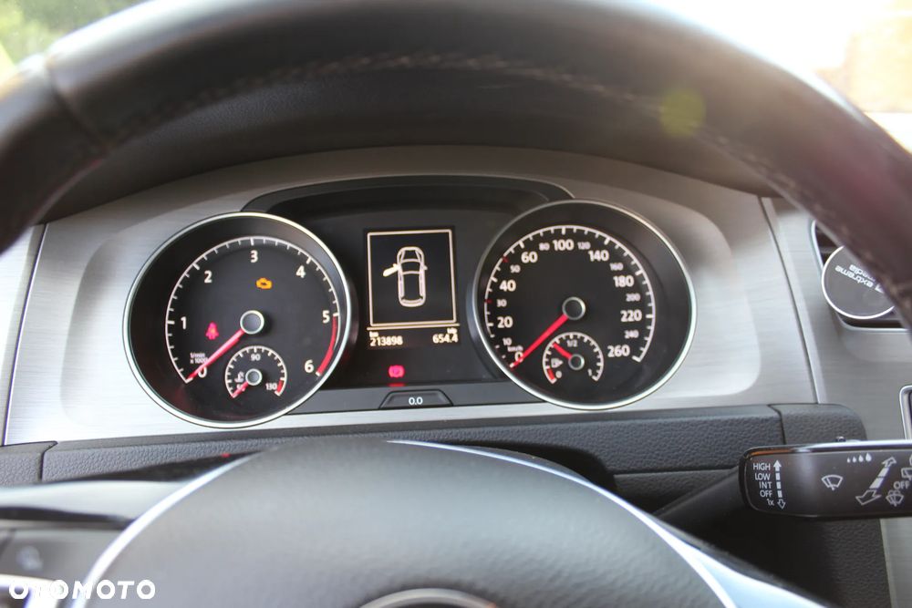 Volkswagen Golf 1.6 TDI BlueMotion Trendline - 13