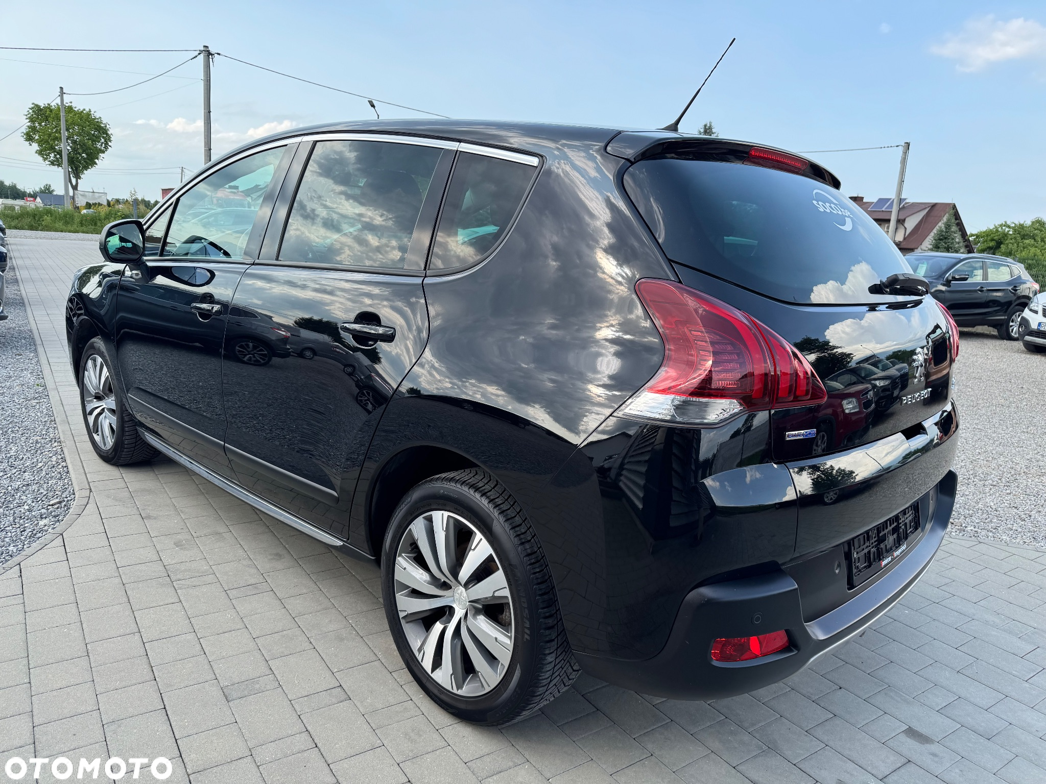 Peugeot 3008 1.6 BlueHDi Style S&S - 15