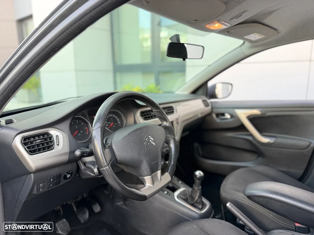 Citroën C-Elysée 1.2 PureTech Shine - 2
