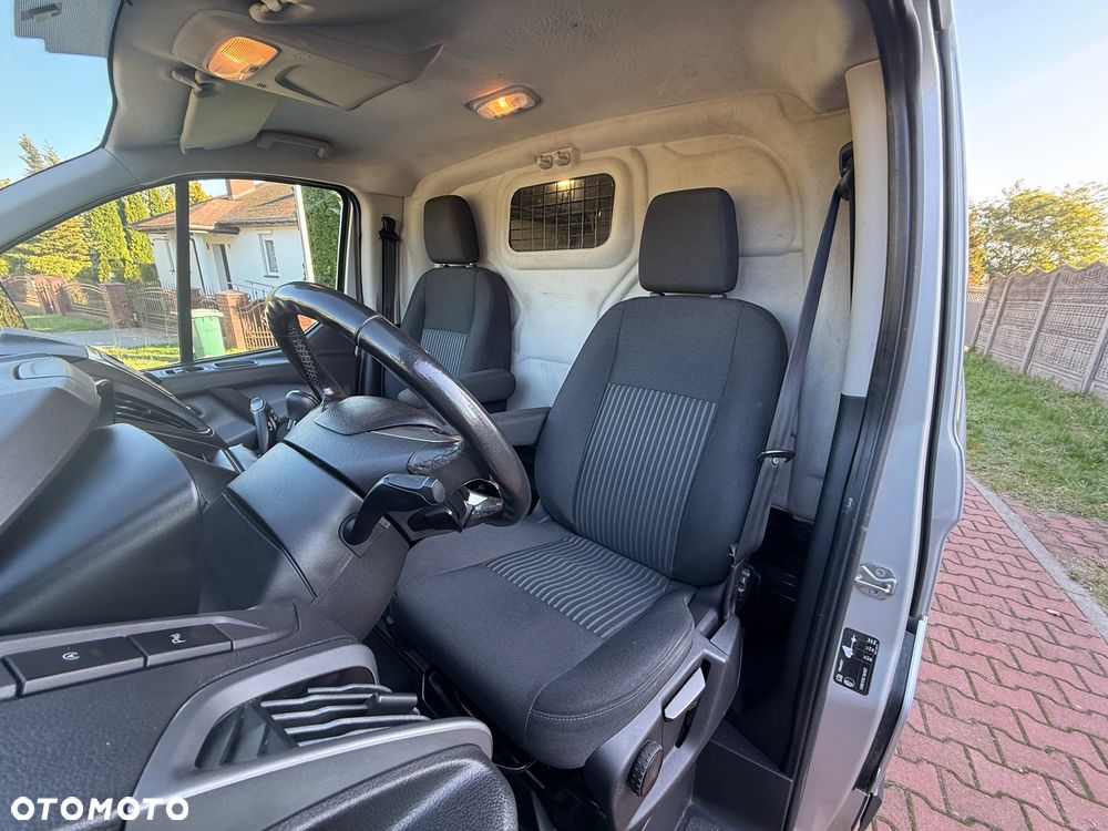 Ford Transit custom - 10