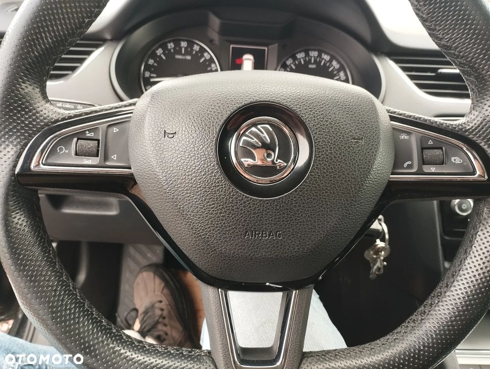 Skoda Octavia 2.0 TDI (Green tec) 4x4 Ambition - 10