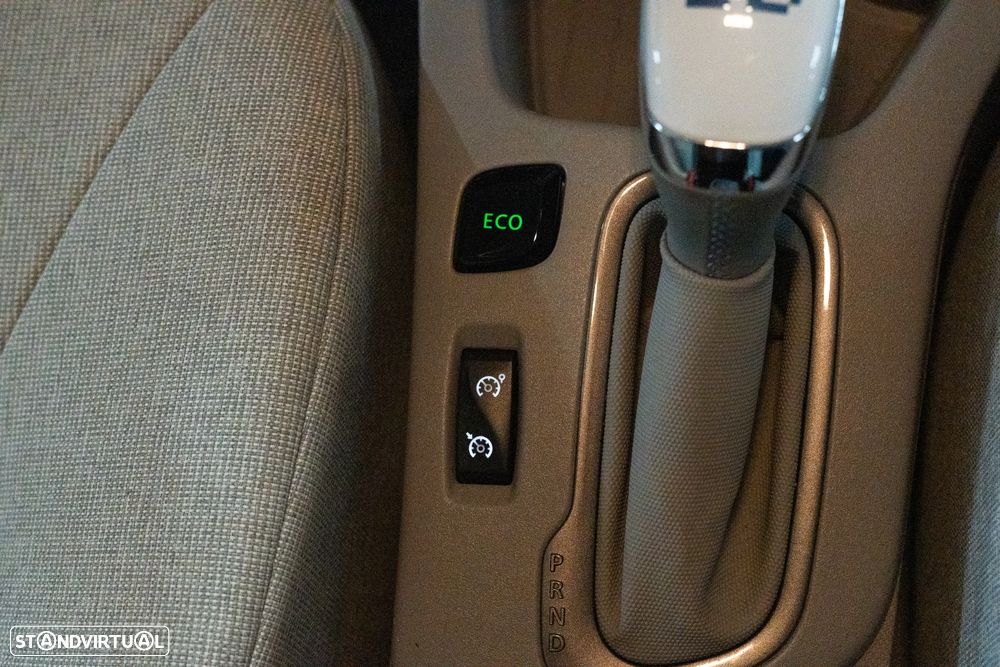 Renault Zoe (c/ Bateria) 41 kwh Intens - 25