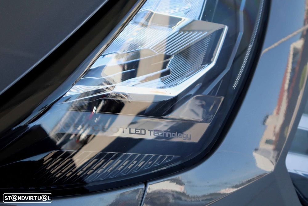 Peugeot 208 1.2 Hybrid Allure e-DCS6 - 5