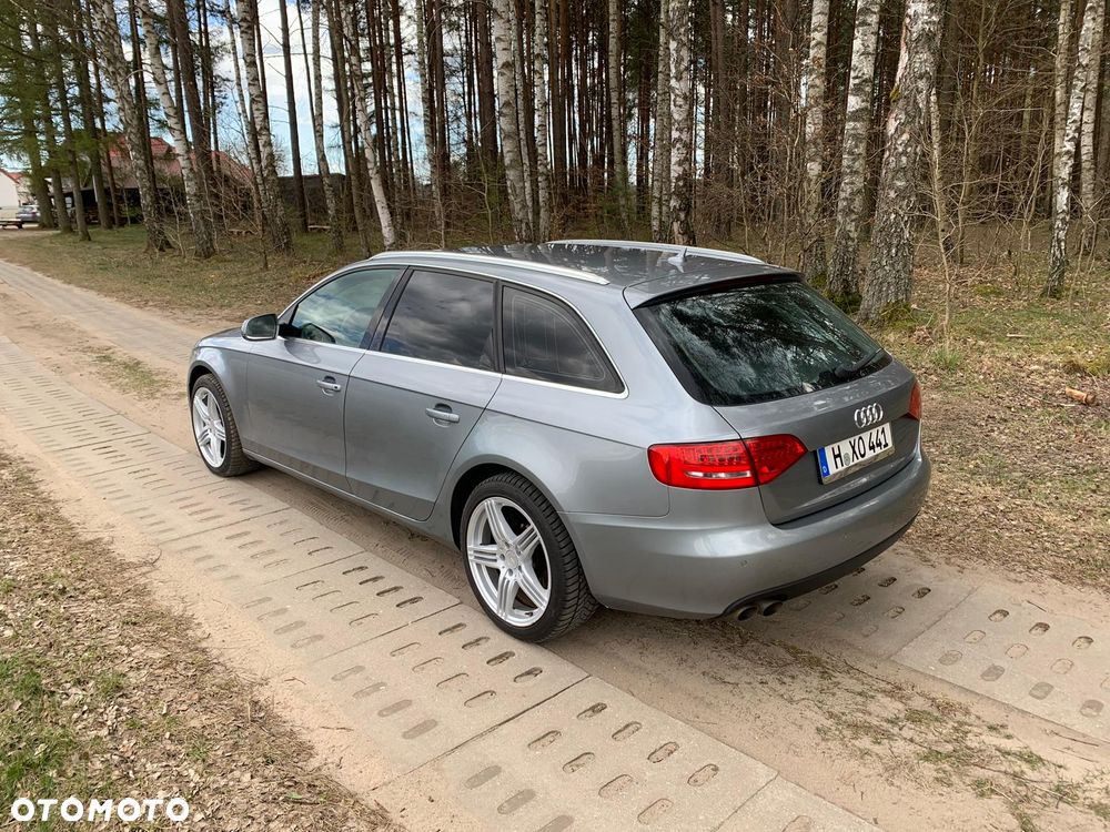 Audi A4 Avant 2.0 TDI Limited Edition - 5