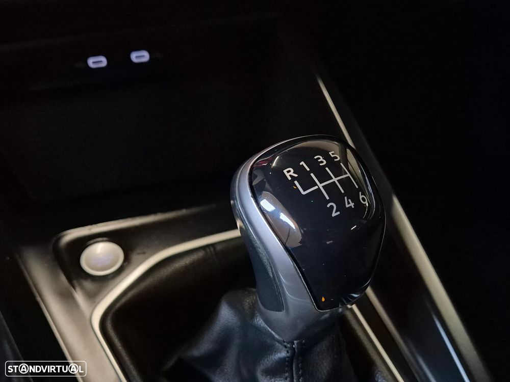 VW Golf Variant 1.5 TSI Life - 24