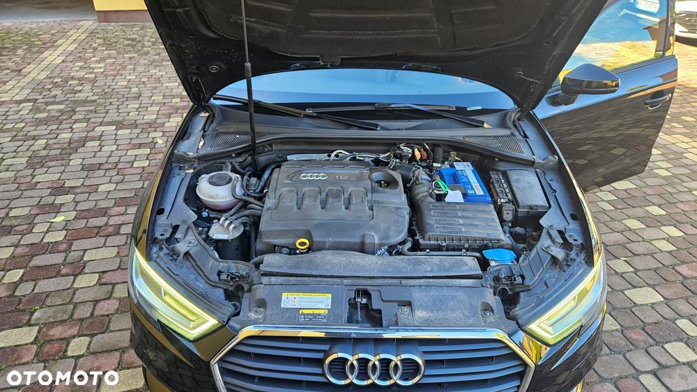 Audi A3 Sportback 35 TDI S tronic - 28
