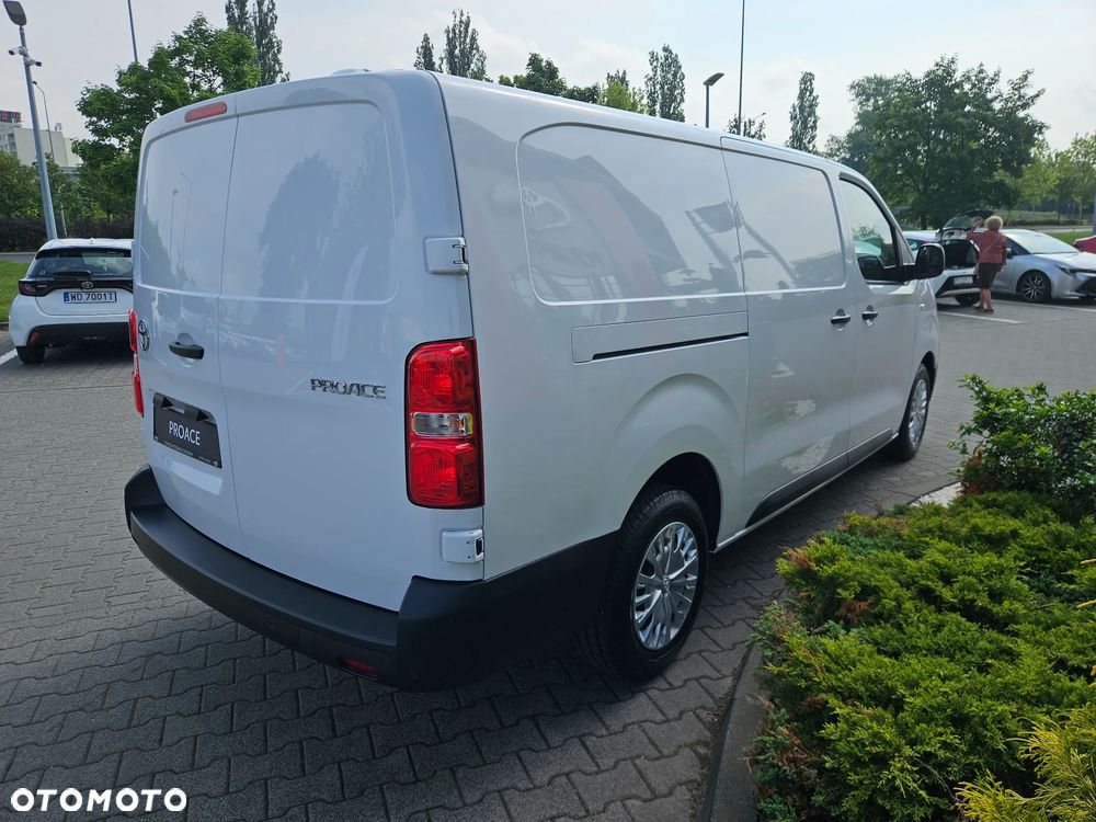 Toyota PROACE - 7