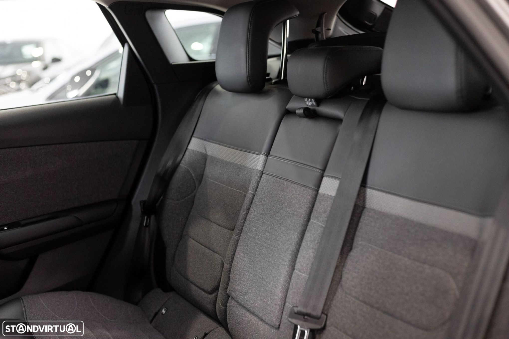 Citroën C5 X 1.2 PureTech Feel Business EAT8 - 15