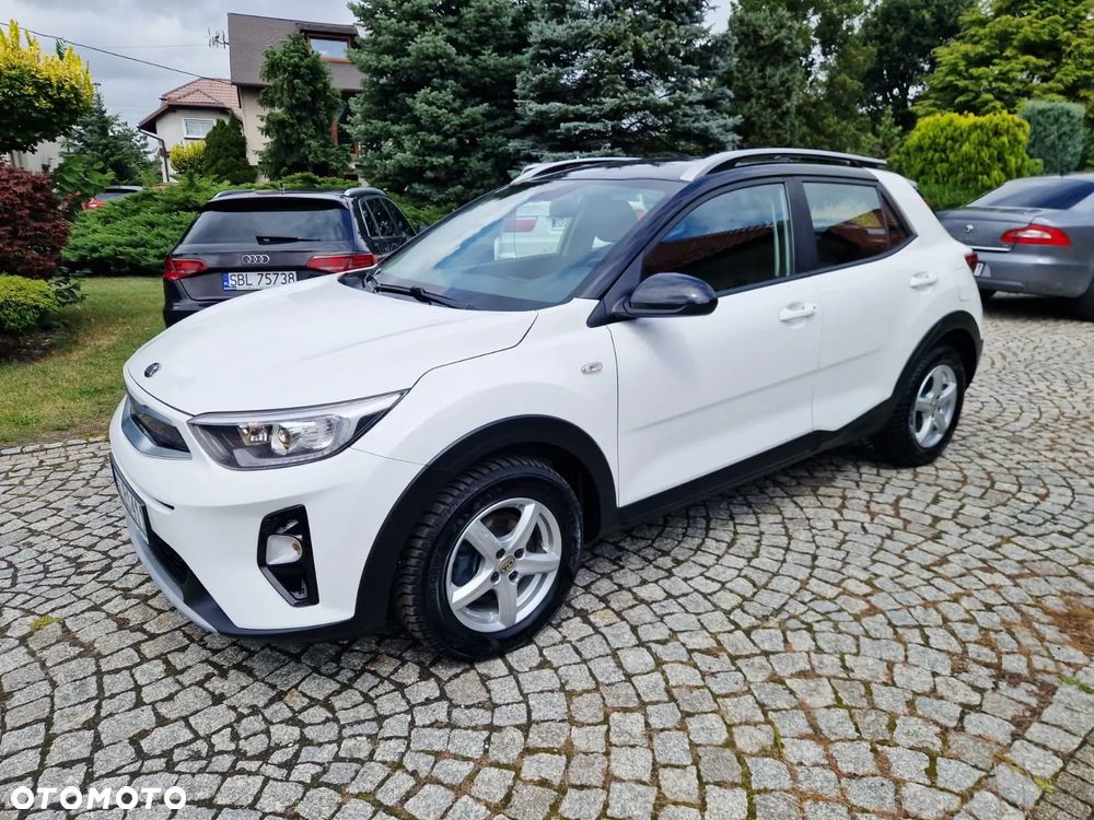 Kia Stonic 1.2 Spirit - 1