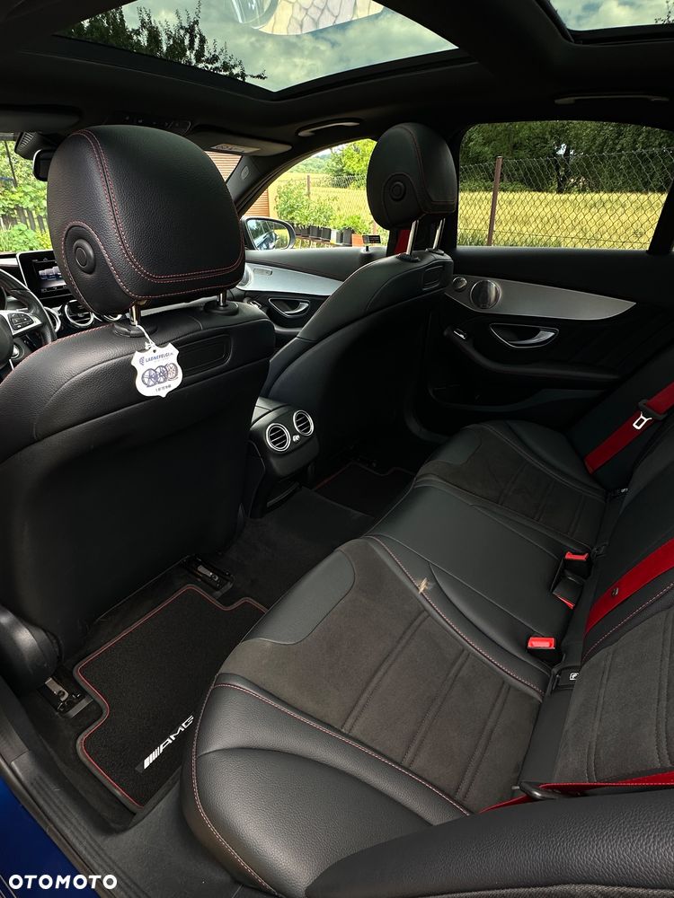 Mercedes-Benz Klasa C AMG 43 4-Matic - 13