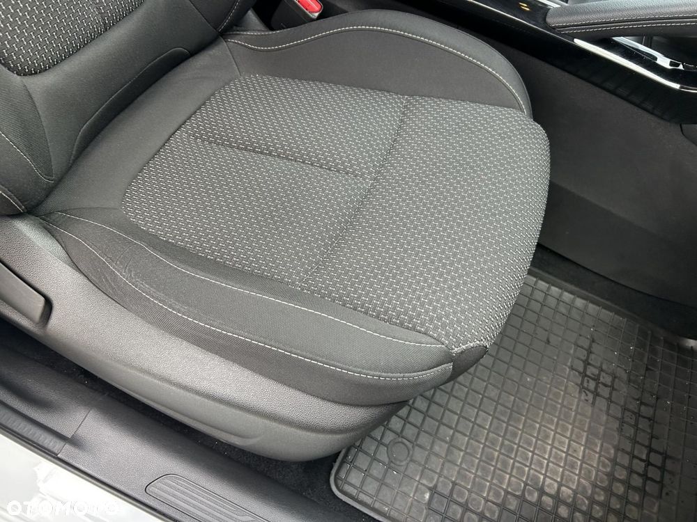 Renault Kadjar 1.2 Energy TCe Adventure - 18