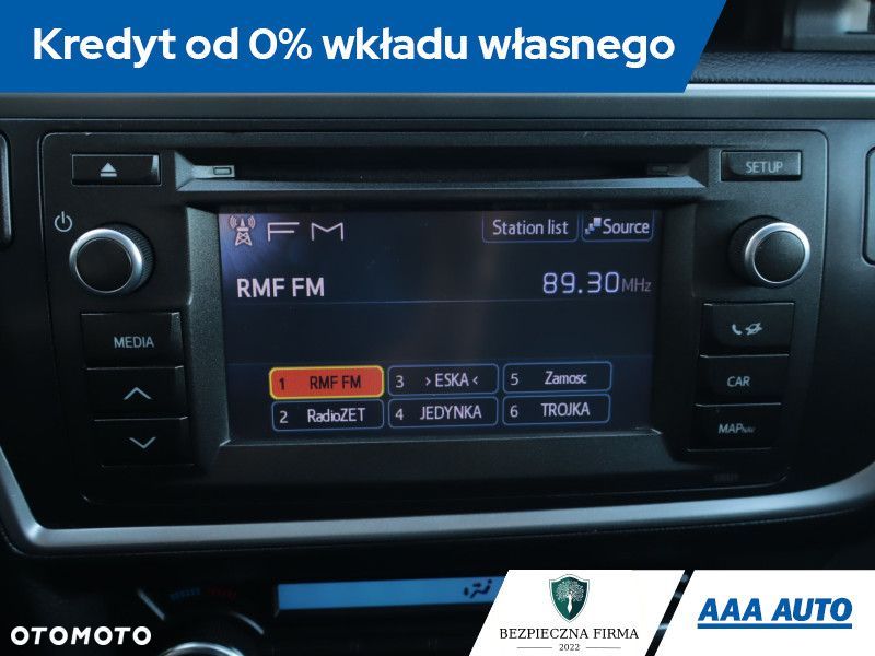 Toyota Auris - 14