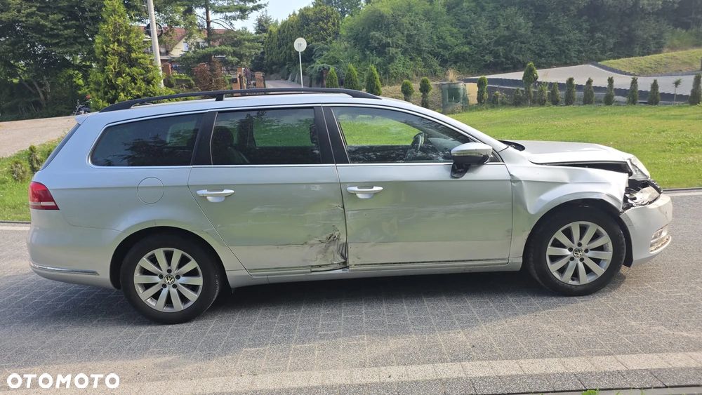 Volkswagen Passat 1.4 TSI (BlueMotion Technology) Comfortline - 9