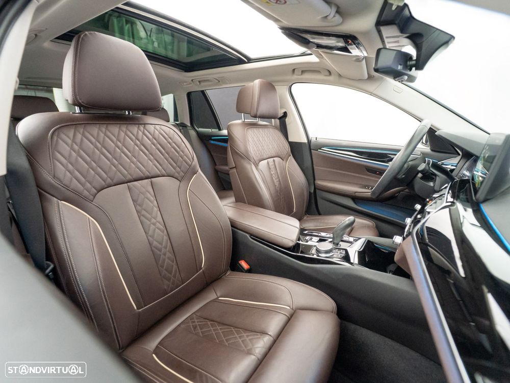 BMW 530 e - 47