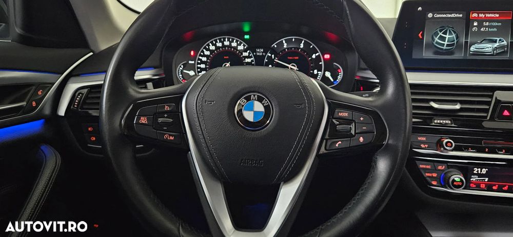 BMW Seria 5 520d xDrive Aut. - 17