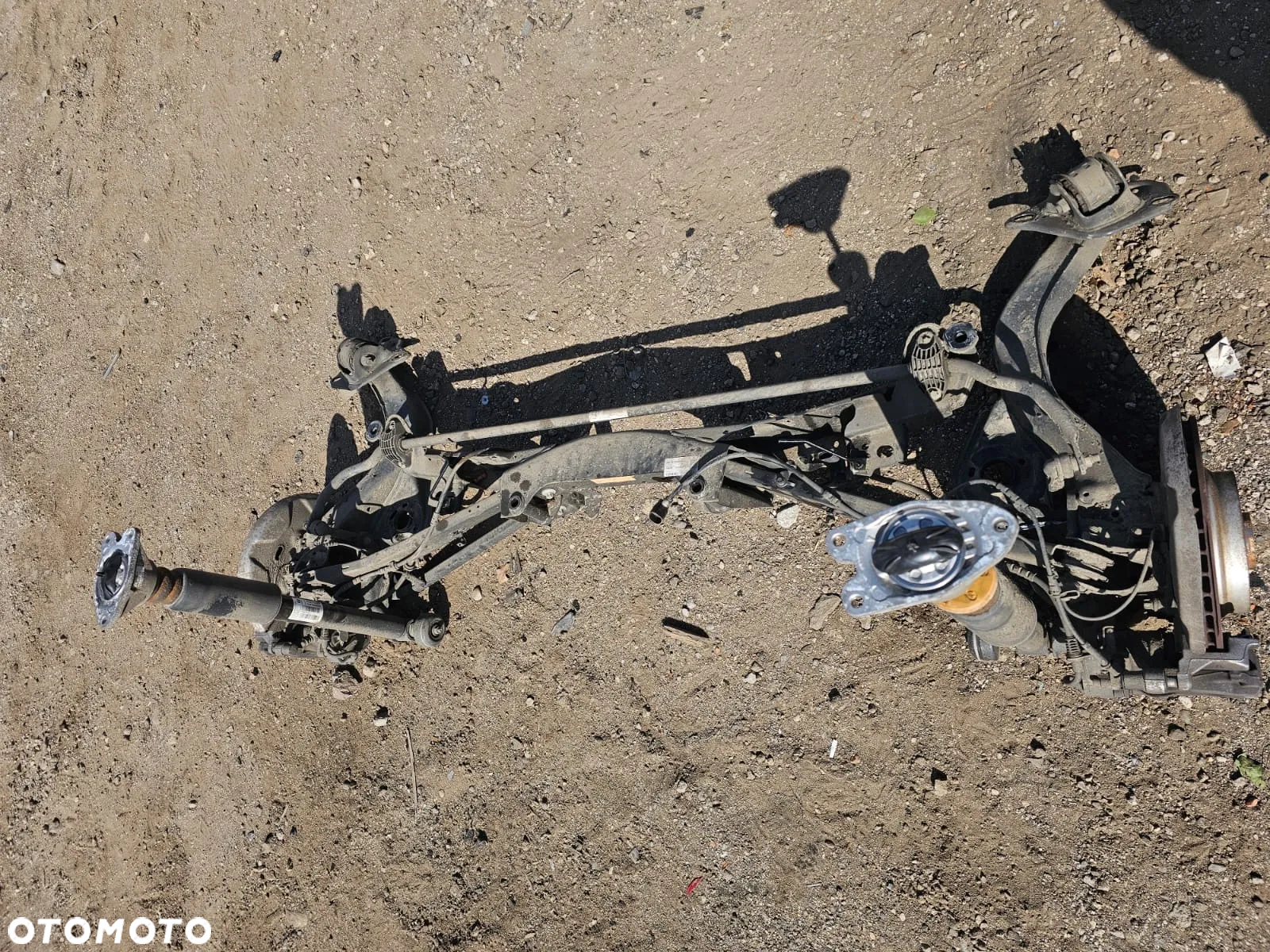 BELKA ZAWIESZENIA TYŁ BMW SERIA 2 F44 - 3