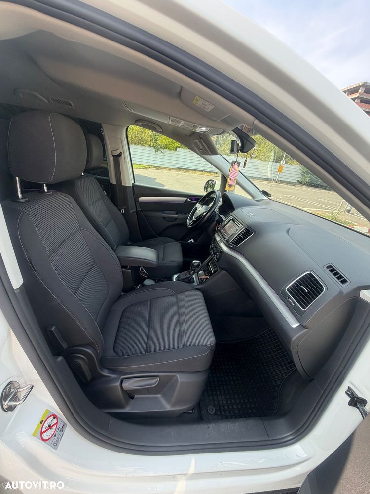 Volkswagen Sharan - 12