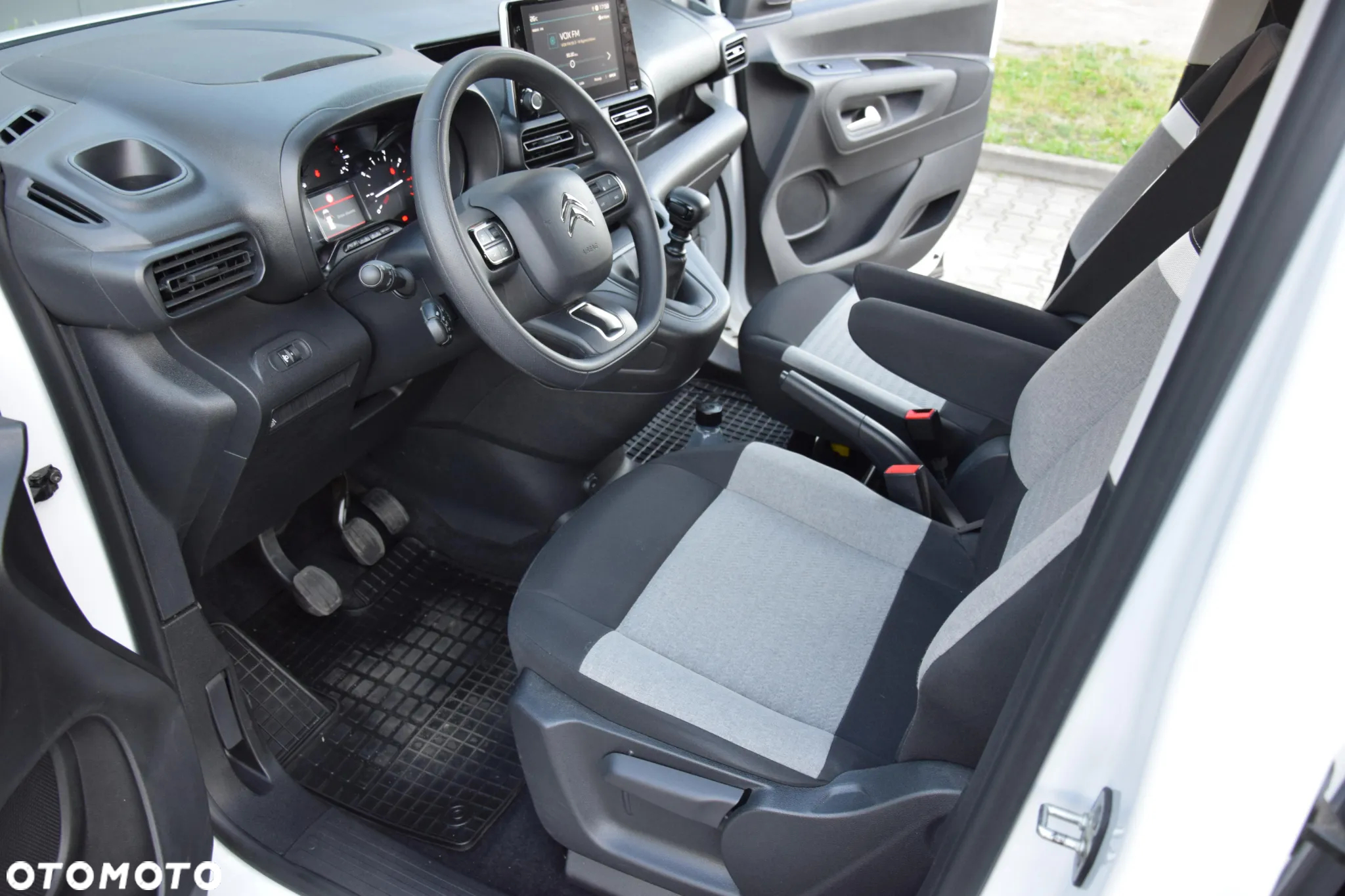 Citroën Berlingo M 1.2 PureTech Live Pack S&S N1 - 19
