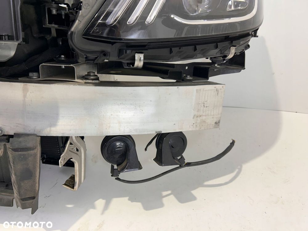 MERCEDES W222 LIFT PAS PRZEDNI CHŁODNICE ROLETY PRZÓD - 4