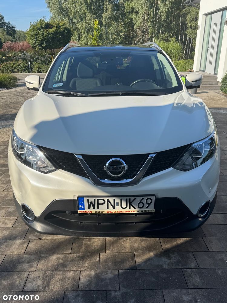 Nissan Qashqai 1.6 DIG-T N-Connecta - 1