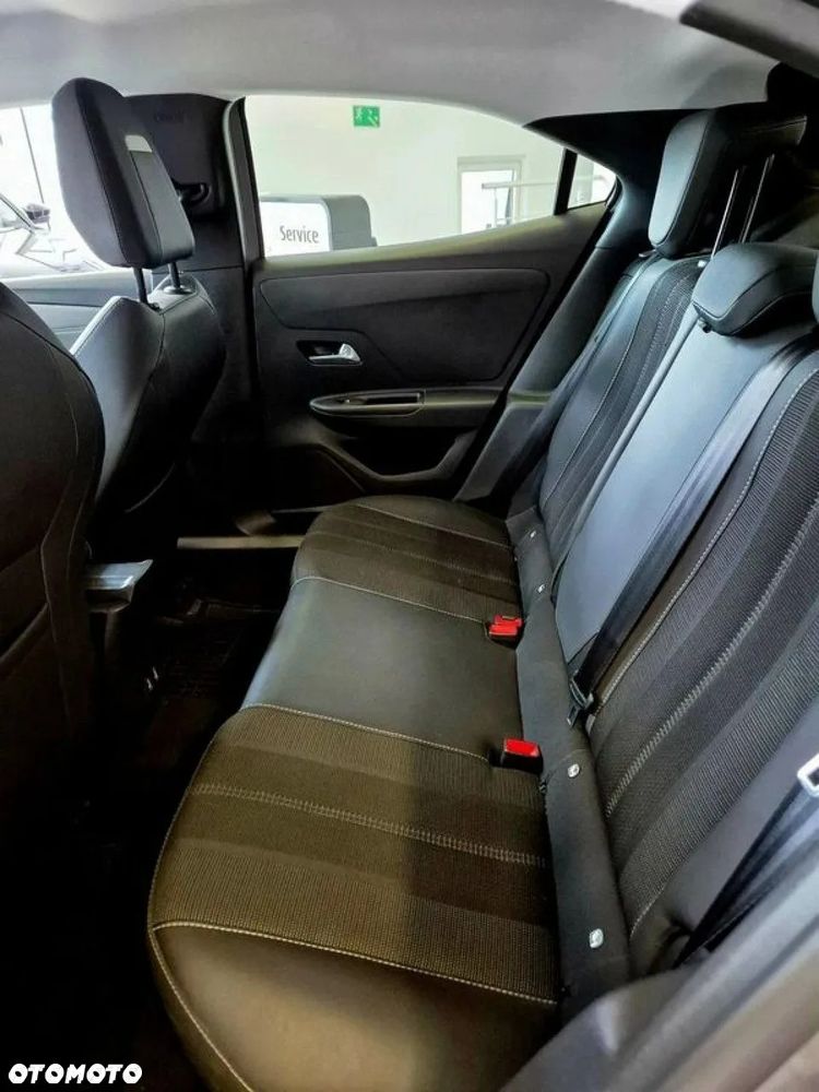 Opel Mokka 1.2 T Elegance S&S - 11