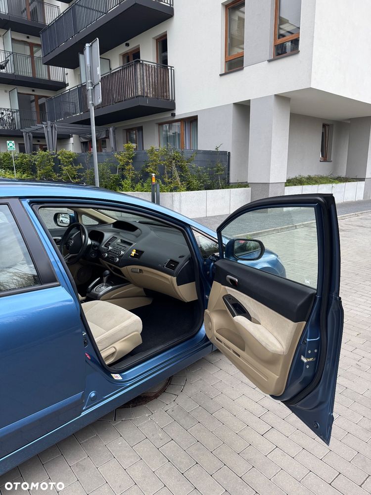 Honda Civic 1.8 Comfort - 4