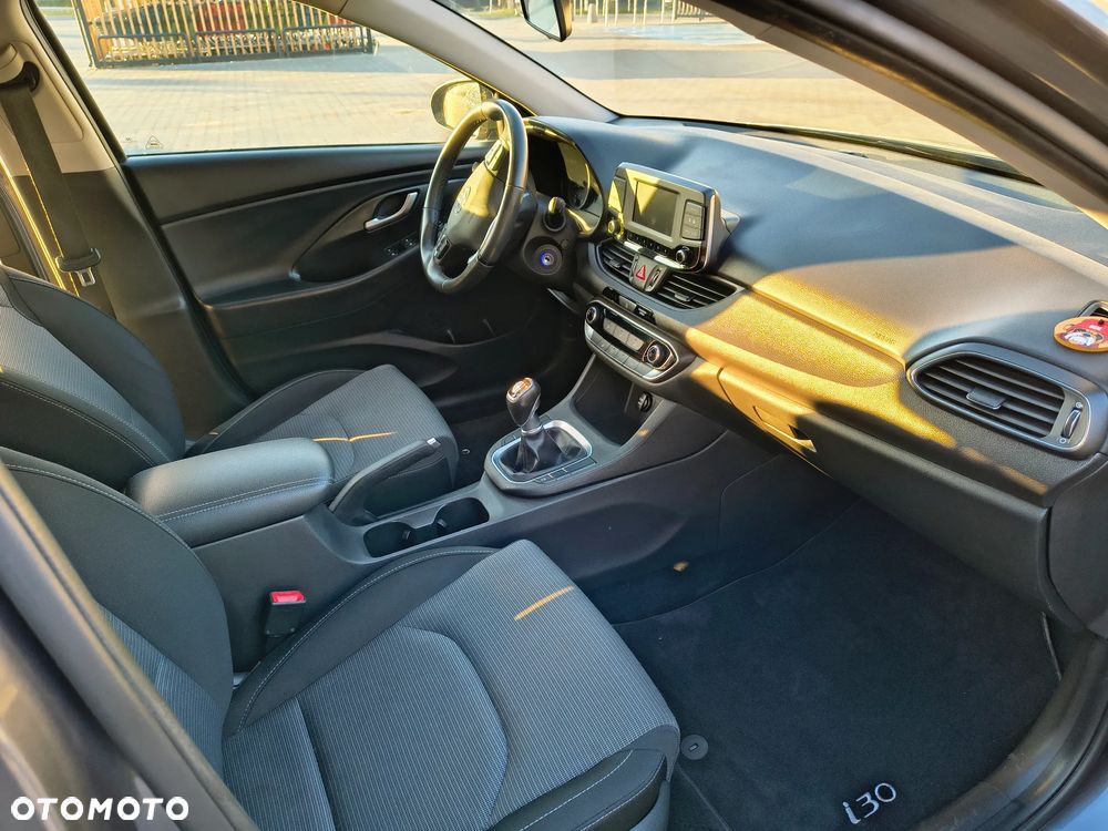 Hyundai i30 1.4 Comfort - 15