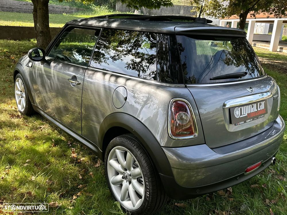 MINI 3 Portas Cooper D - 26