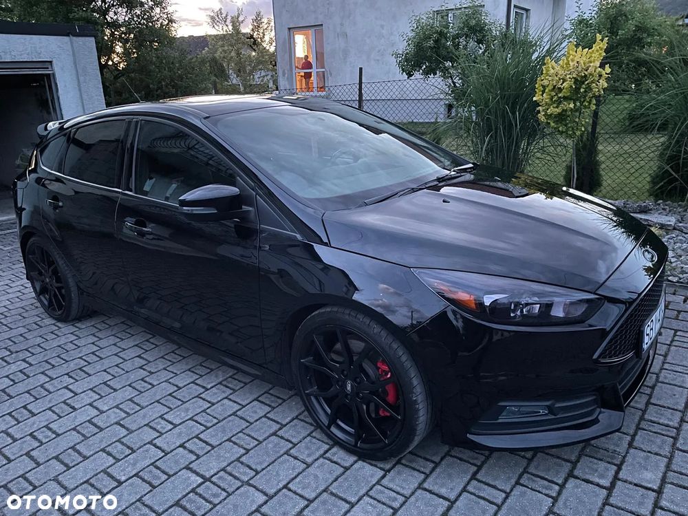 Ford Focus 2.0 EcoBoost ST-2 - 10