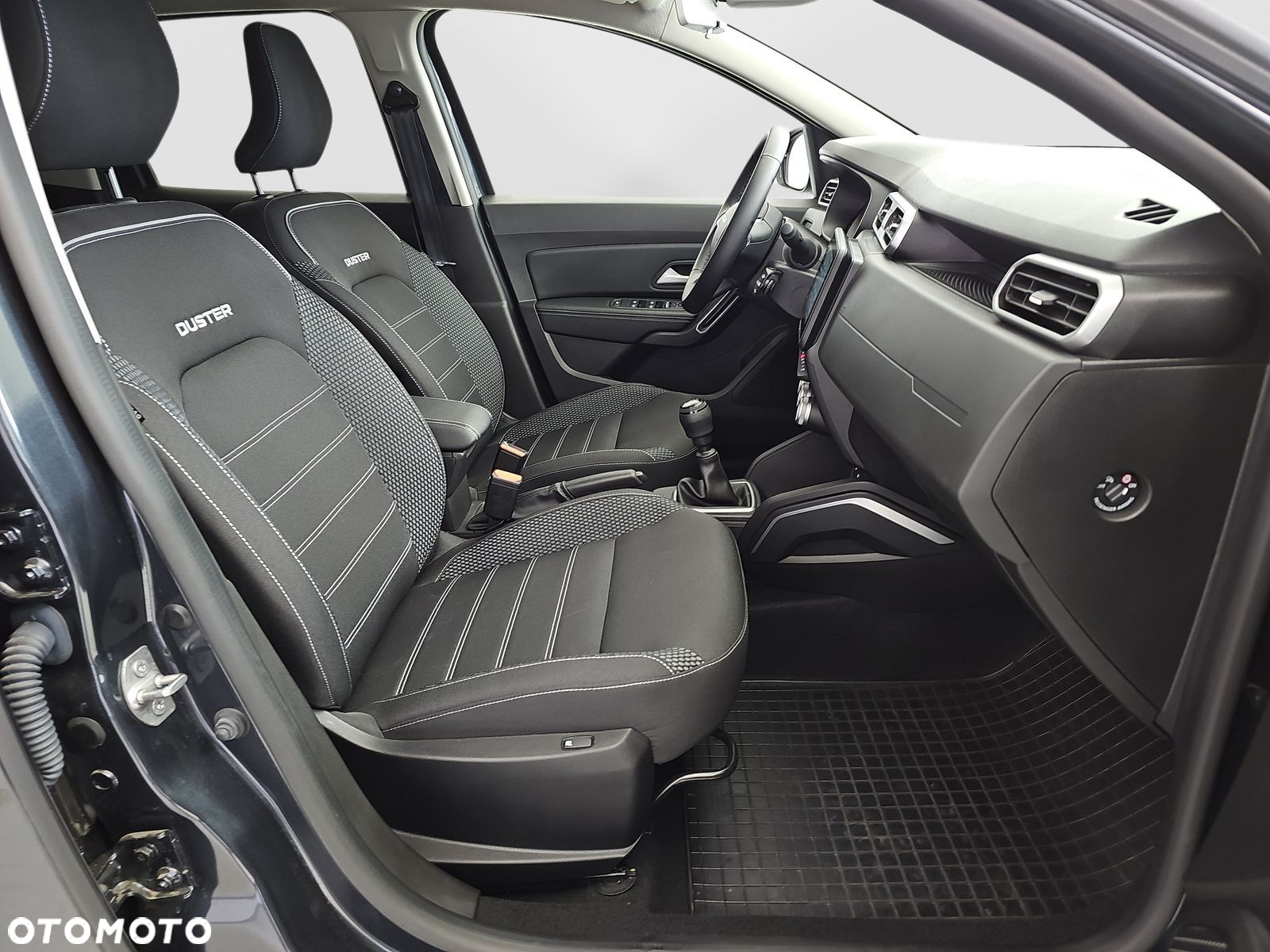 Dacia Duster 1.3 TCe Journey 4WD - 33