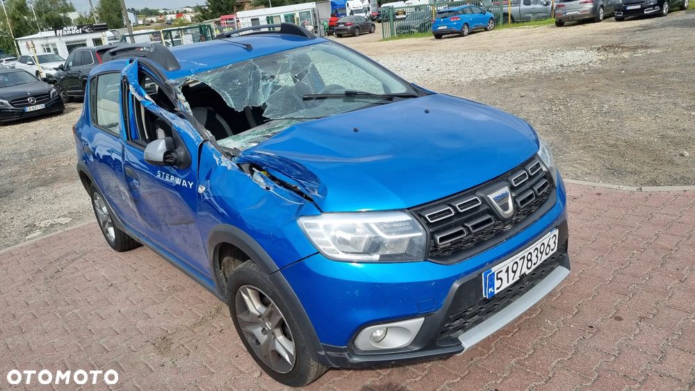 Dacia Sandero Stepway Blue dCi 95 Essential - 16