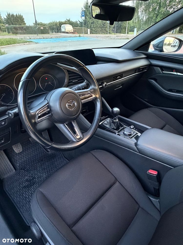 Mazda 3 2.0 mHEV Kai - 11