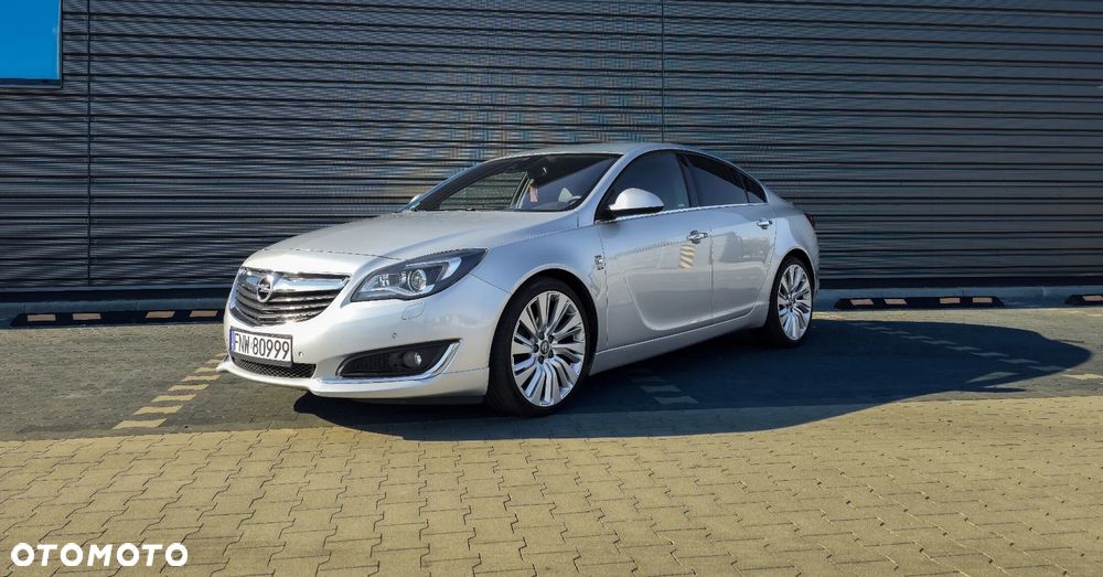 Opel Insignia - 1