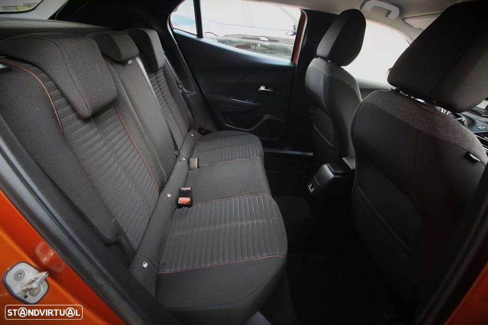 Peugeot e-2008 Active - 24