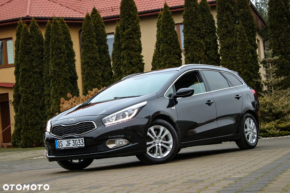 Kia Ceed 1.6 CRDi 128 Platinum Edition - 3