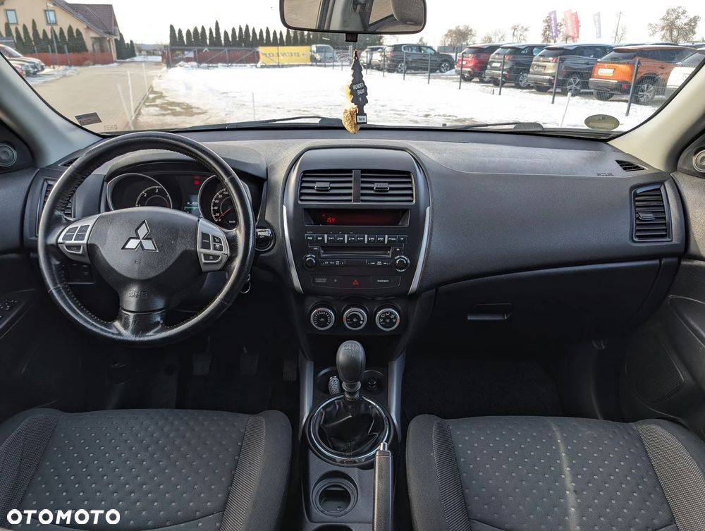 Mitsubishi ASX 1.8 DI-D 2WD Instyle - 25