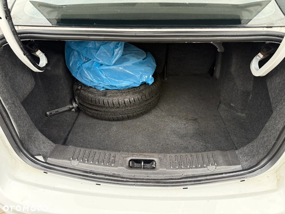 Ford Fiesta - 13