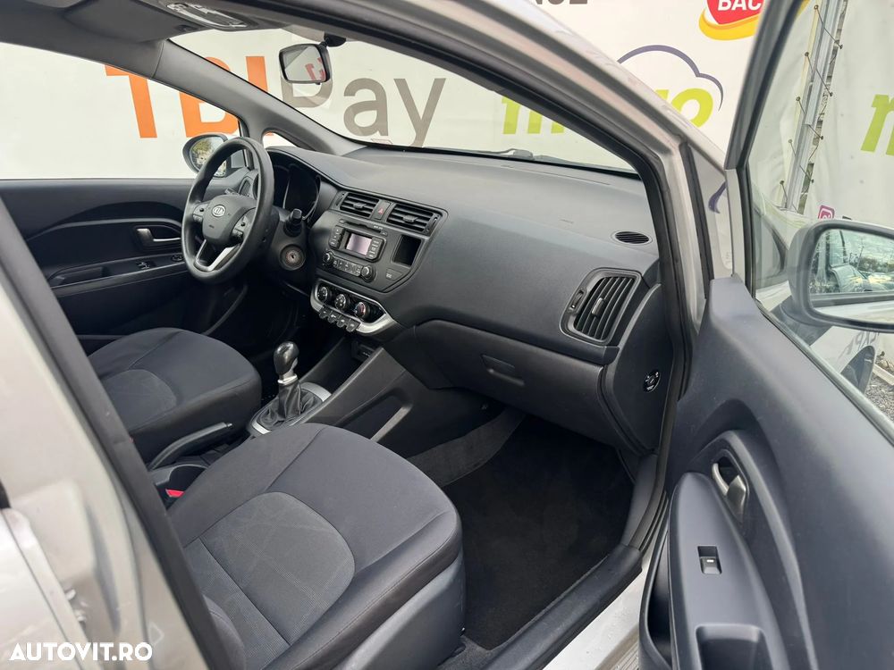 Kia Rio 1.4 Edition 7 - 27