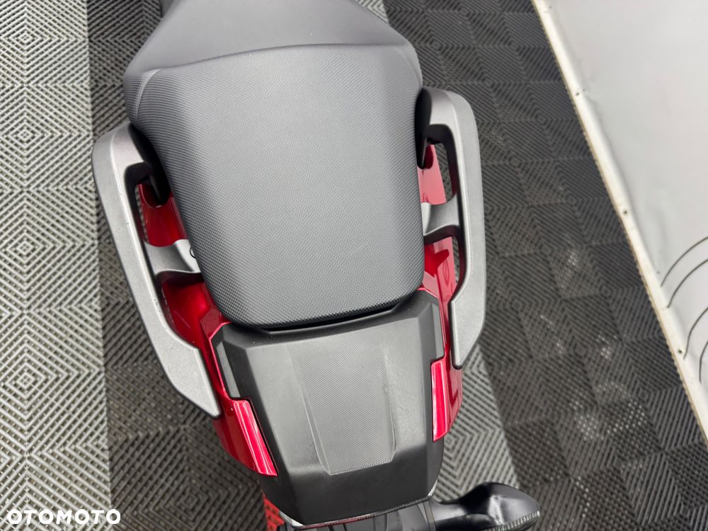 Honda NC - 25