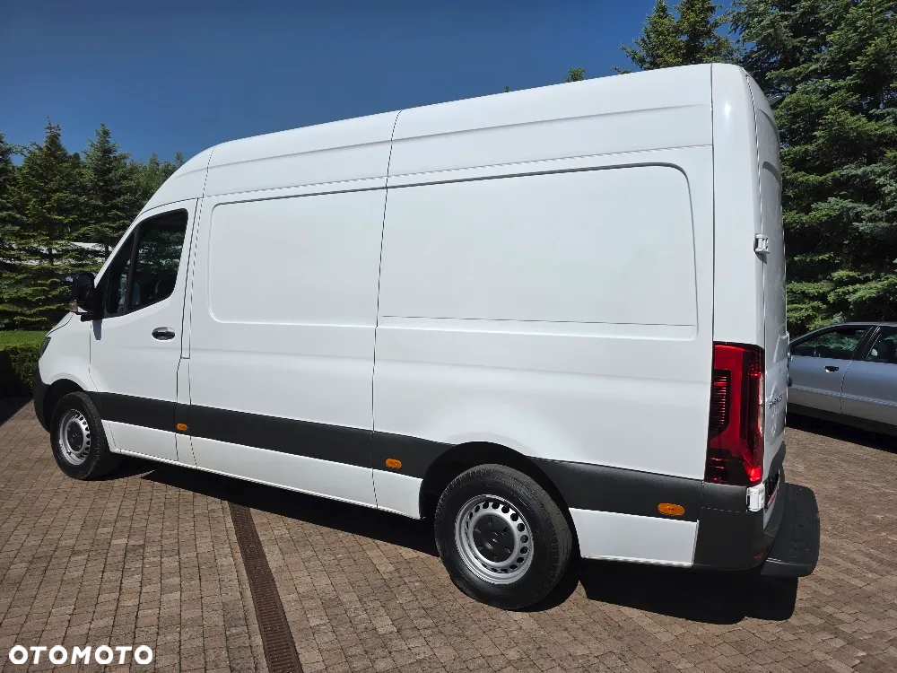 Mercedes-Benz SPRINTER 317 L2H2 - 9