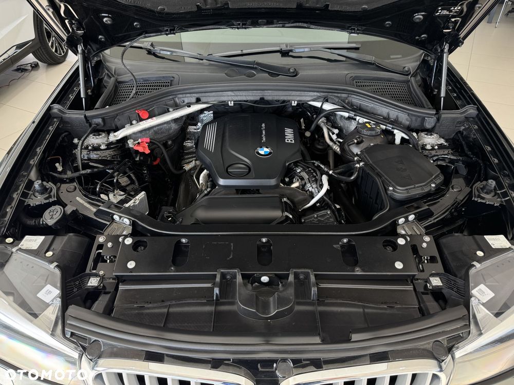 BMW X3 xDrive20d xLine - 20